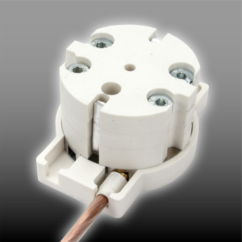 Grounding plug GP